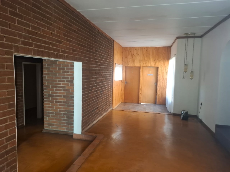 10 Bedroom Property for Sale in Universitas Free State